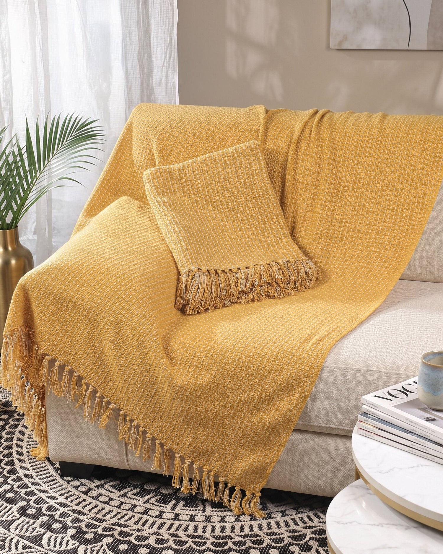 Stilvolle Sofadecke mit Fransen aus der Navika Eco Living Kollektion